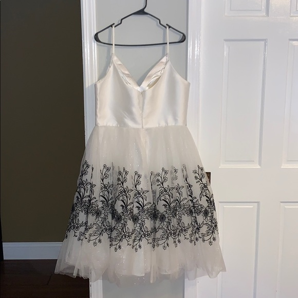 Chi Chi London White and Black Party Dress - Picture 3 of 4